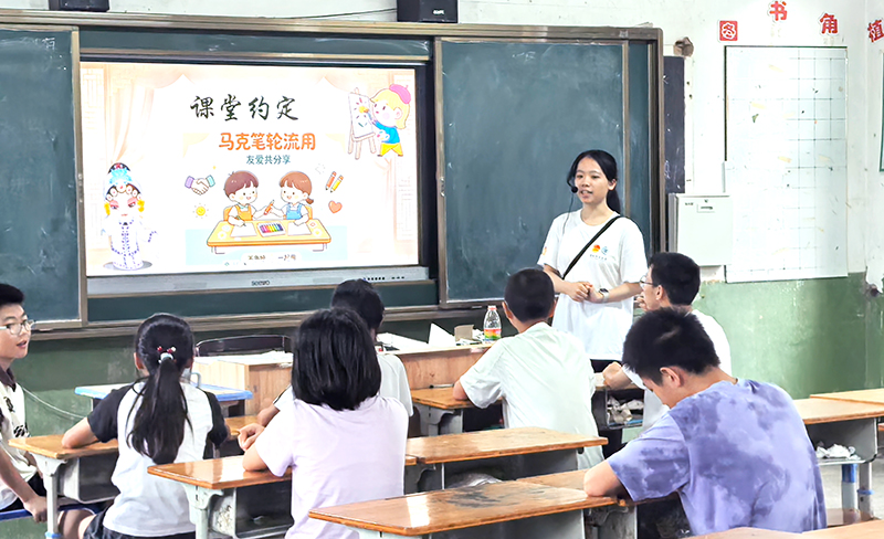 暑期社会实践，主场设在基层一线